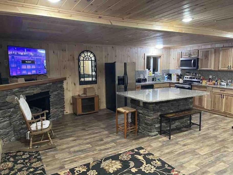 فيلا Crestview-Spectacular 3 Bed 3 Bath 5 Min To Slopes بانير إلك المظهر الخارجي الصورة